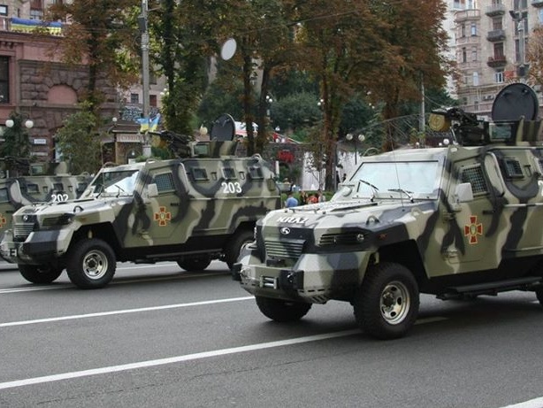 В Киеве усилили милицейские патрули