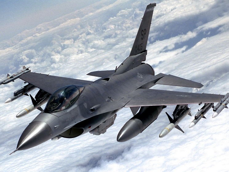 Иракские ВВС впервые применили против ИГИЛ американские самолеты F-16