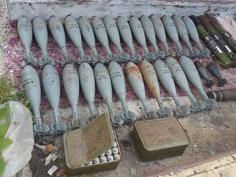 СБУ обнаружила в Донецкой области тайник с оружием и боеприпасами
