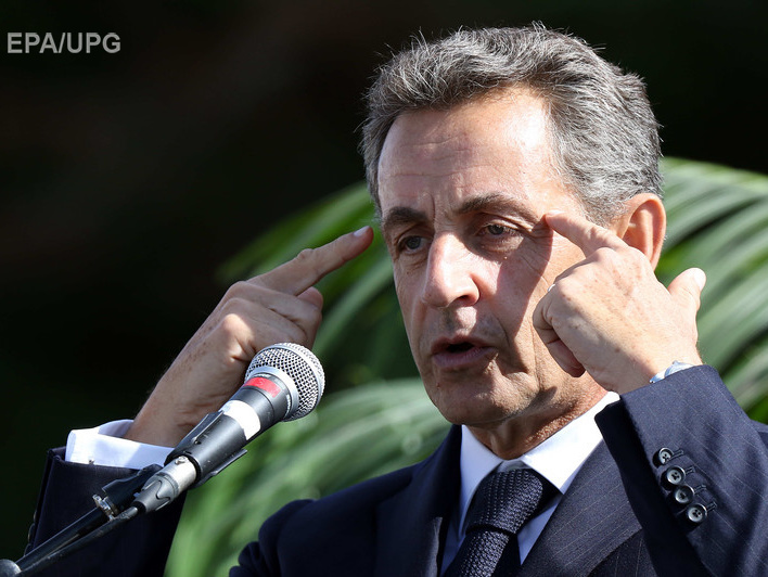 Саркози: Западу нужно перевернуть страницу холодной войны с Россией и вернуть ее в G8