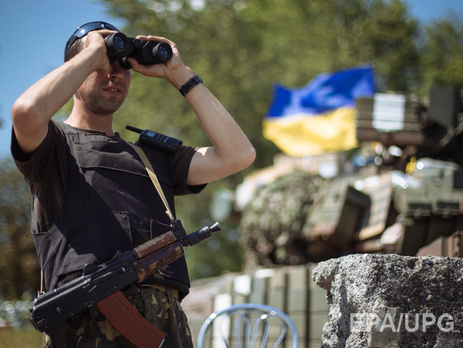 Пресс-центр АТО: Боевики обстреляли позиции украинских военных в Зайцево, Лозовой и вблизи Санжаровки