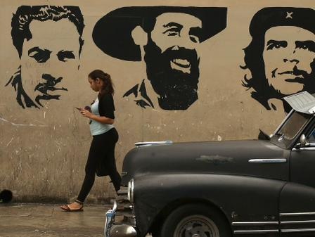 Вашингтон смягчил санкции против Кубы