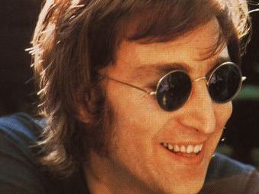 Обнародован ролик, в котором Джон Леннон изображает инвалида