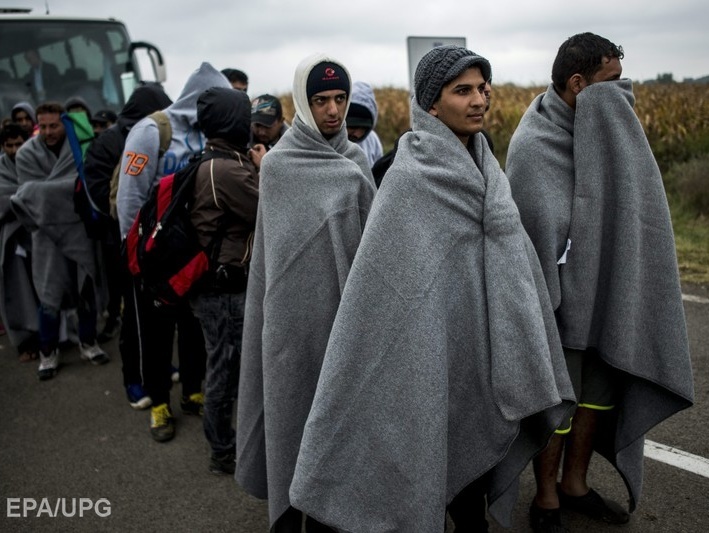 В Хорватию за день прибыли почти 10 тыс. беженцев