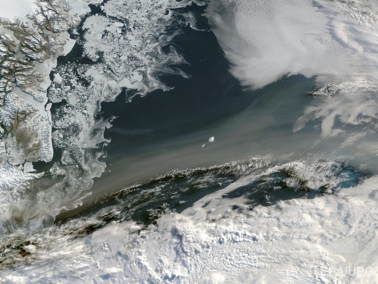Пепел и сажа из России оказались виновными в таянии ледников Гренландии 