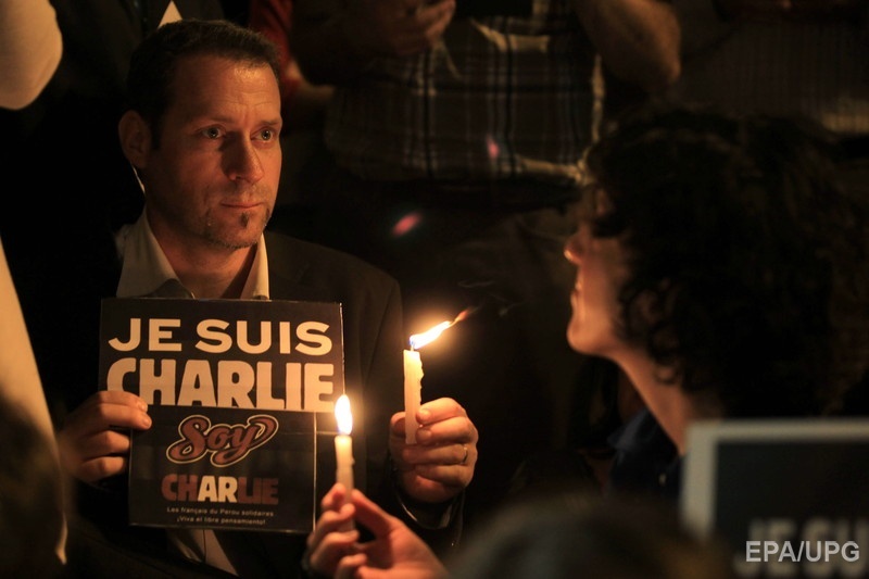 7 января 2015 года двое людей в масках расстреляли редакцию Charlie Hebdo. Фото: ЕРА