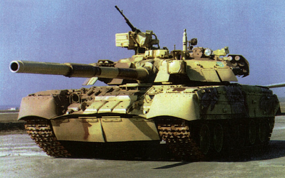 Украинский танк «Оплот» имеет соизмеримую броневую защиту с германским танком Leopard 2А7 и американским М1 Abrams SEP.Фото сайта armor.kiev.ua