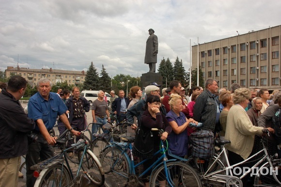 На центральной площади Славянска. 10 июля 2014 года Фото: Анна Гин / Gordonua.com