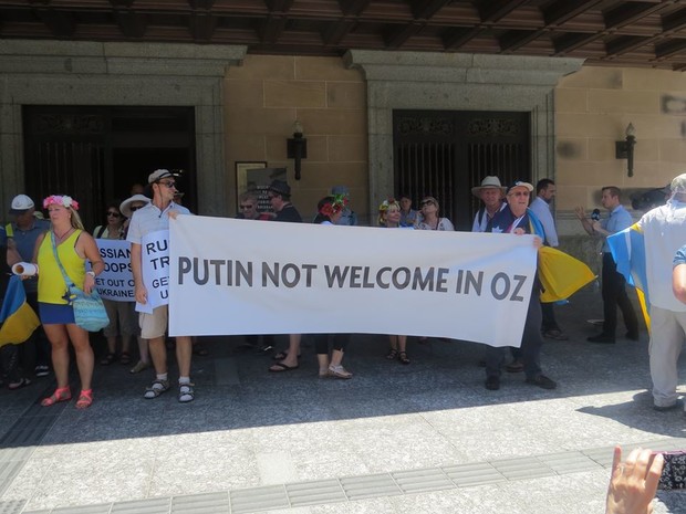 Украинцы в Австралии протестовали против визита Путина. Фоторепортаж / Гордон