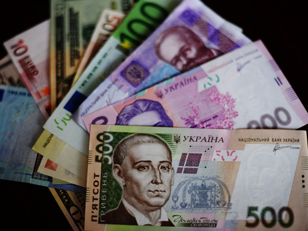 Грозит ли Украине дефолт?