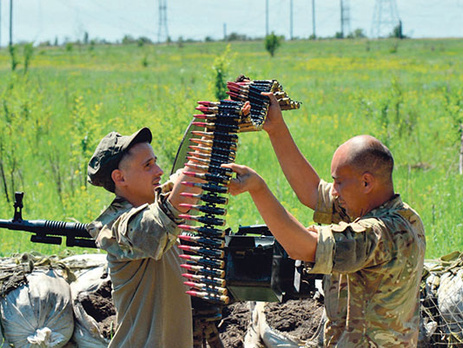 Пресс-центр АТО: За минувшие сутки боевики четыре раза нарушили режим тишины