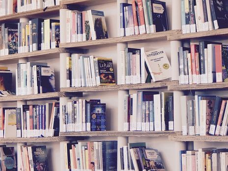 ﻿Держкомтелерадіо не дозволив увезення в Україну п'яти книг, що містять ознаки російської пропаганди