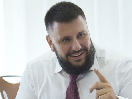 Клименко пообщался с пользователями Facebook: Для меня политика – это не выборы, а Донбасс – это Украина