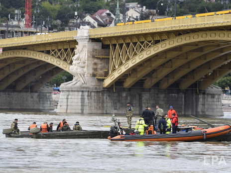 В Будапеште задержали украинца – капитана корабля, который врезался в прогулочное судно на Дунае