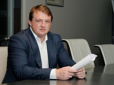 Порошенко виноват во многом. Но точно не в войне. Потому что войну развязал Путин. Коррупция в украинской армии тут вообще не имеет никакого значения