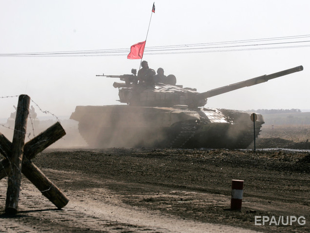 "ЛНР" заявила об отводе первой колонны танков от линии соприкосновения