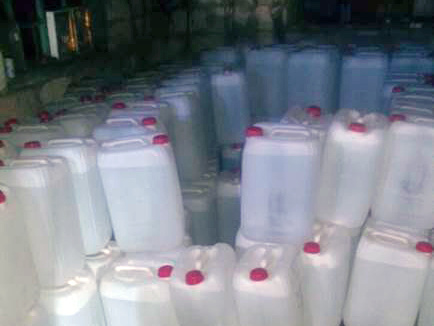 В Одесской области правоохранители изъяли восемь тонн контрабандного спирта