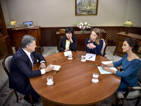 Порошенко: Главная угроза мирному процессу на Донбассе – проведение нелегитимных местных выборов