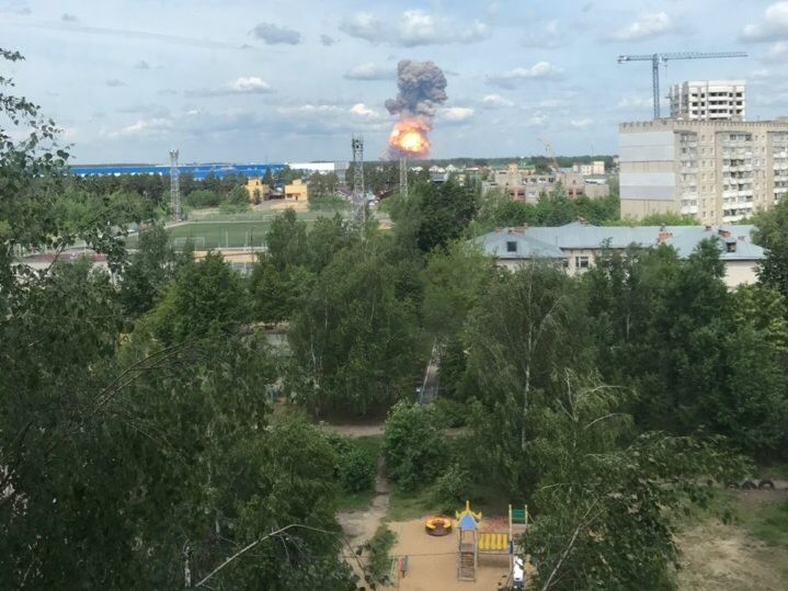 В российском Дзержинске после взрывов на оборонном заводе введено чрезвычайное положение