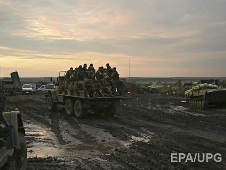 Спикер АТО: В Луганской области украинские военные отвели от передовой большую часть танков