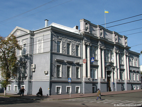 Горсовет Чернигова перед выборами решил выделить пенсионерам материальную помощь на 20 млн грн