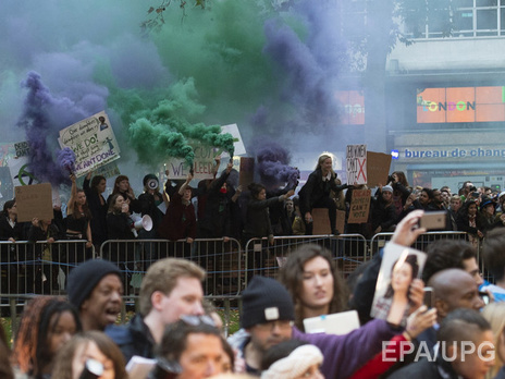 В Лондоне феминистки пытались сорвать премьеру фильма 