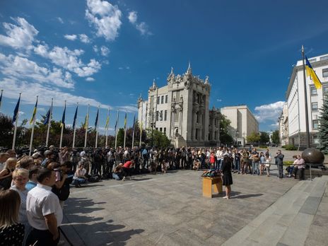 Пресс-секретарь Зеленского подтвердила, что Пинчук приезжал в Администрацию Президента