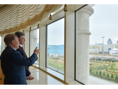 Порошенко: Казахстан для Украины является окном в Азию, и я надеюсь, что Украина для Казахстана – окно в Европу