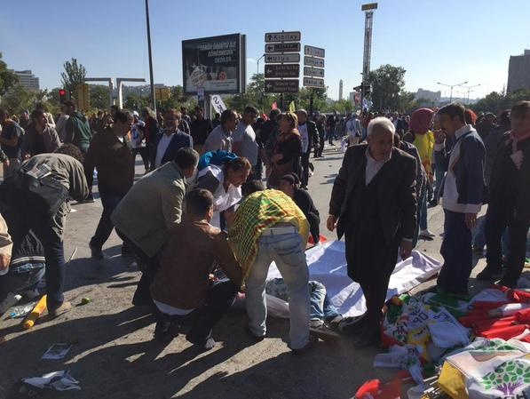 Мощные взрывы в Анкаре, CNN сообщает о 20 погибших