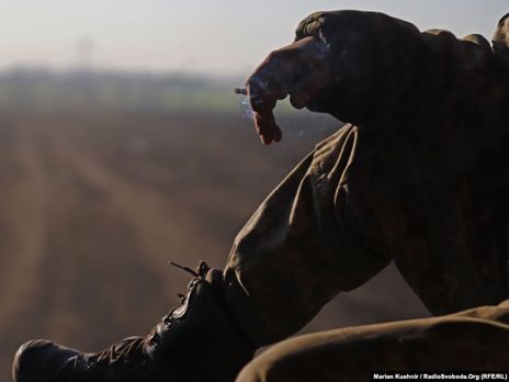 Один украинский военный получил ранение на Донбассе 4 июня – штаб ООС