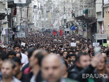 В Турции прошли многотысячные демонстрации против Эрдогана