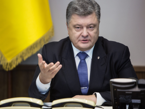 Порошенко: В ноябре США начнут уникальную многомиллионную программу по обучению ВСУ и спецназа