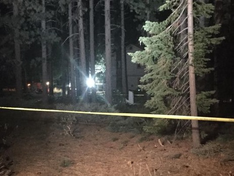 В Калифорнии самолет столкнулся с домом, двое погибших