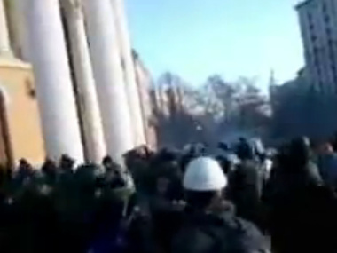 "Беркут" начал штурм Майдана