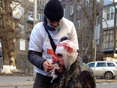 "Евромайдан SOS": Раненых могут арестовать прямо в больнице, нужно подкрепление