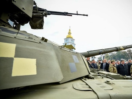 В Киеве открыли выставку новейшей украинской военной техники. Фоторепортаж