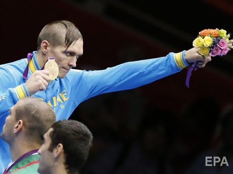 Усик лишился титула чемпиона мира по версии WBO