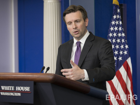 Белый дом: США не заинтересованы в переговорах с РФ по Сирии, пока та не вносит конструктивный вклад в борьбу с ИГИЛ