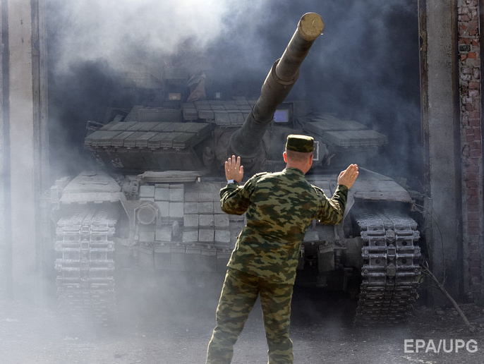 Спикер АТО Лысенко: Провокаций на Донбассе не было, продолжается отвод вооружений