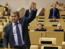 Госдума разрешила взять Пономарева под стражу