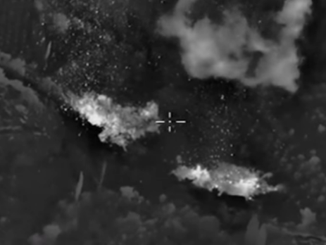 Минобороны РФ опубликовало кадры использования в Сирии бетонобойных бомб. Видео