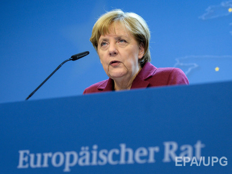 Меркель: Украина должна бороться с коррупцией и уменьшить влияние олигархов