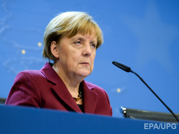 Меркель посетит Турцию для переговоров о кризисе с беженцами