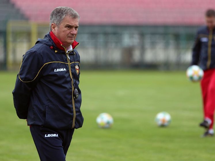 ﻿Головного тренера футбольної збірної Чорногорії звільнили за неявку на матч проти Косова