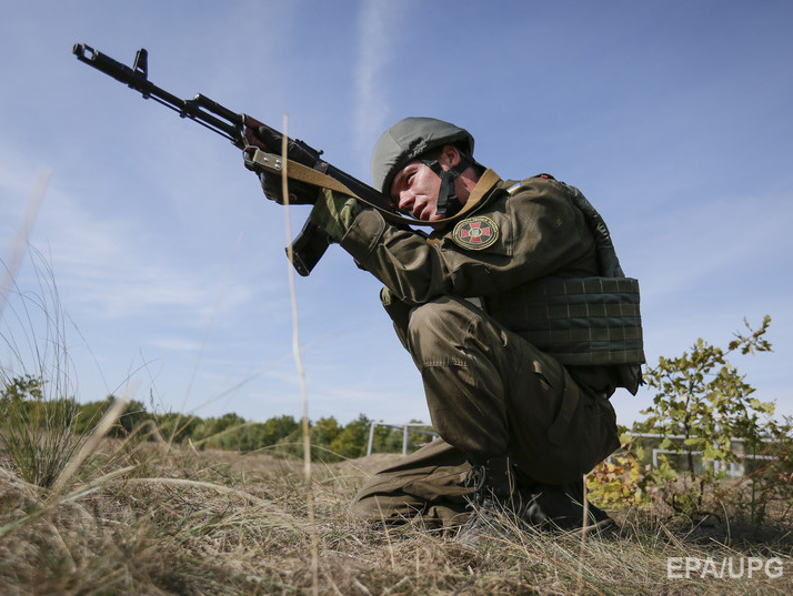 Госпогранслужба: Над линией разграничения на Донбассе зафиксированы полеты двух беспилотников боевиков