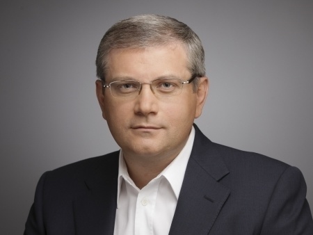 Адвокат: Суд постановил открыть дело против Александра Вилкула