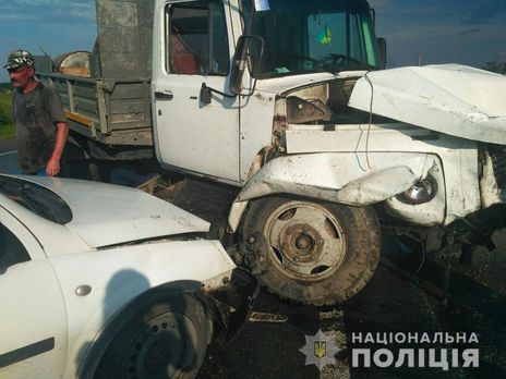 ﻿У ДТП у Львівській області постраждало 16 осіб – поліція