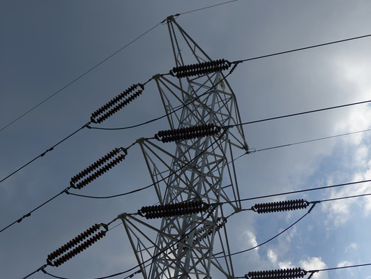 "Укрэнерго": Линия электропередачи Мелитополь – Джанкой отключена, возможны перебои в энергоснабжении Крыма