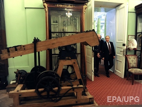 Nature: Ученых биологического факультета МГУ обязали перед публикацией показывать научные работы ФСБ