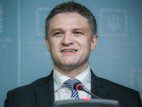 Среди работников Администрации Президента на начальном уровне английским владеют 32%, на 